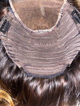 Load image into Gallery viewer, Bailey